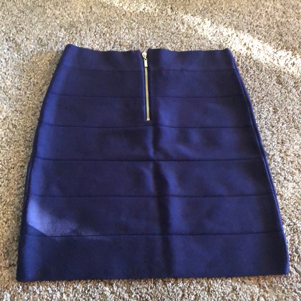 🌿 Bebe skirt - Picture 3 of 6